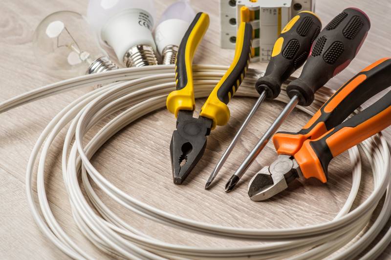 travaux d'installation, de rénovation complète, de construction neuve ou des interventions de dépannage à Sète